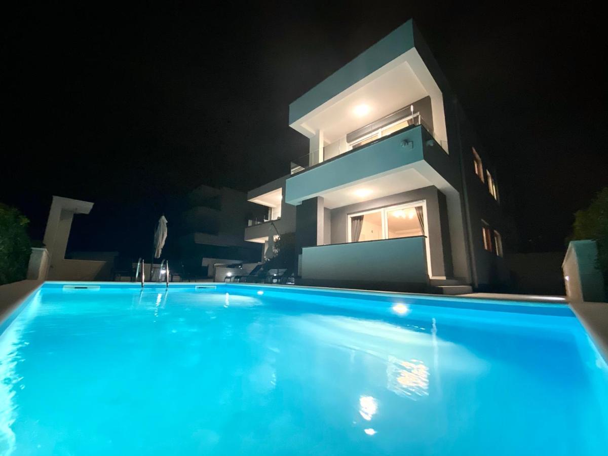 Fantasy Pool Apartman Novalja