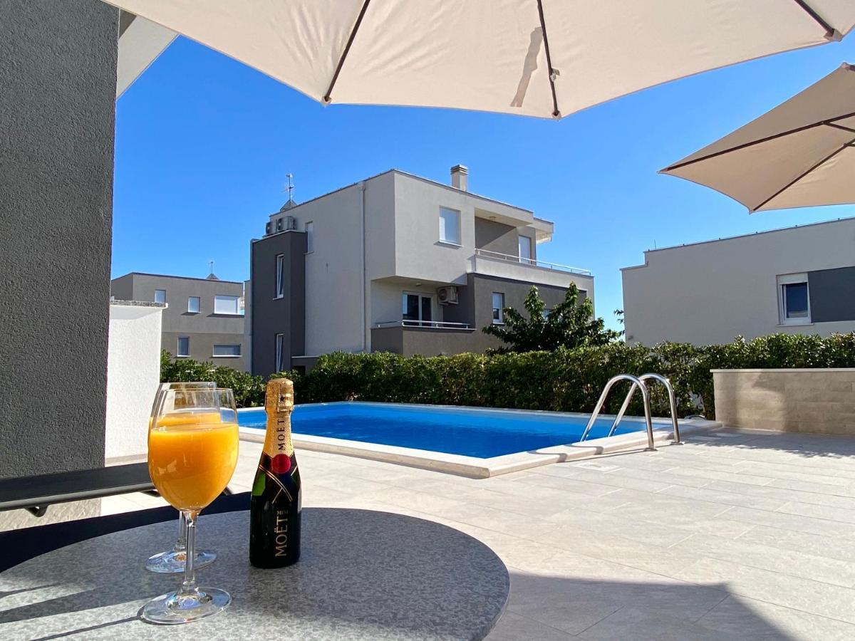 Fantasy Pool Apartman